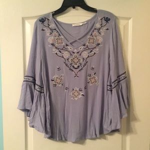 Flowered big sleeve shirt